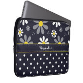 Girly Mod-Gänseblümchen und Polka-Punkte mit Namen Laptopschutzhülle (Vorne Rechts)