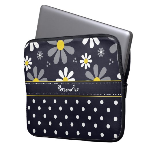 Girly Mod-Gänseblümchen und Polka-Punkte mit Namen Laptopschutzhülle (Vorderseite Links)