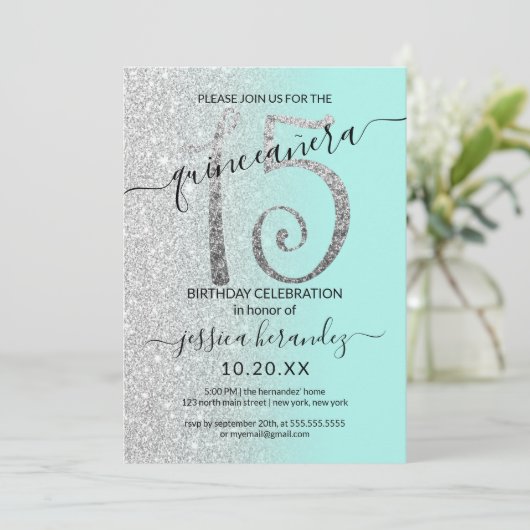 Girly Modern Minze Silver Glitzer Ombre Quinceañer Einladung (Stehend Vorderseite)