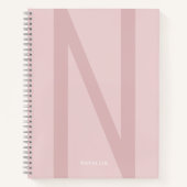 Girly Modern Personalisiert Big Initial Name Pink Notizblock (Vorderseite)