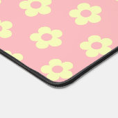 Girly Pastel Pink Niedlich Daisy Groovy Name Schreibtischunterlage (Ecke)