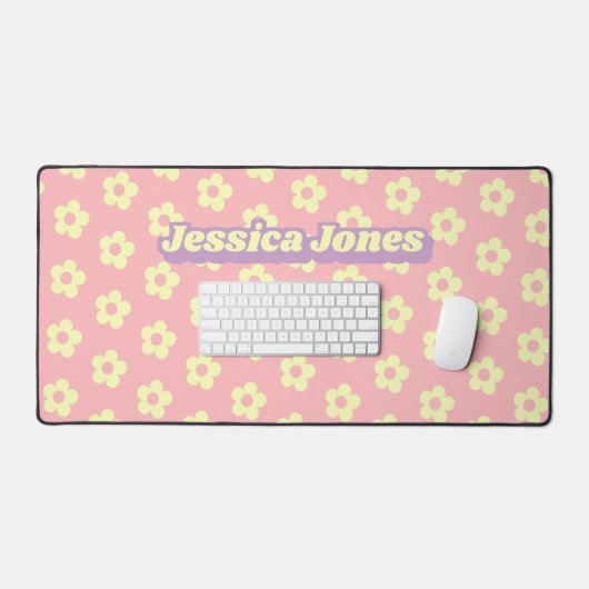 Girly Pastel Pink Niedlich Daisy Groovy Name Schreibtischunterlage (Tastatur & Maus)