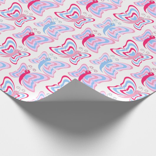 Girly Pink and Blue Butterfly Pattern Geschenkpapier (Ecke)