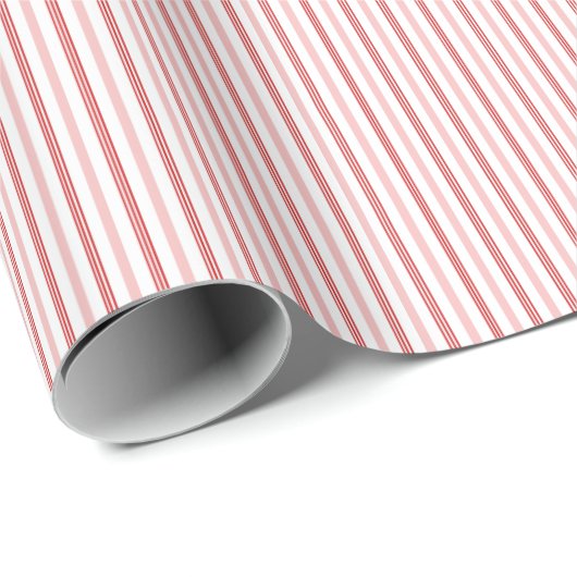 Girly Pink and Red Candy Cane Pinstripe Pattern Geschenkpapier (Rolleneckpunkt)