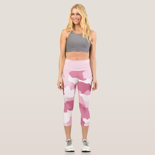 Girly Pink Camouflage Pattern Capri Leggings (Vorderseite)