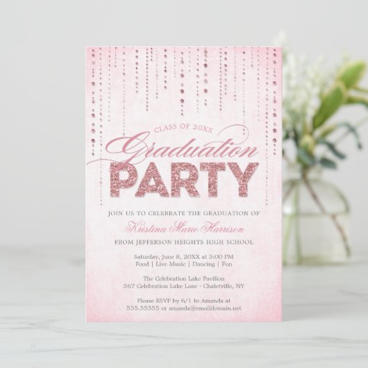 Girly Pink Glitzer Gems Graduation Party Einladung (Stehend Vorderseite)