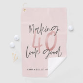 Girly pink Glitzer Moderner, stilvoller 40. Geburt Golfhandtuch (Insitu)