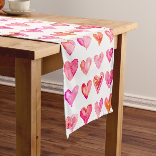 Girly Pink Hearts Custom 14" X 72" Table Runner Kurzer Tischläufer (Beispiel)