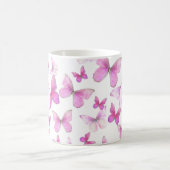 Girly Pink Pastel Butterfets Custom Mit Monogramm Kaffeetasse (Mittel)