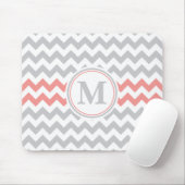 Girly Pink Zickzack Muster mit Monogramm Mousepad (Mit Mouse)