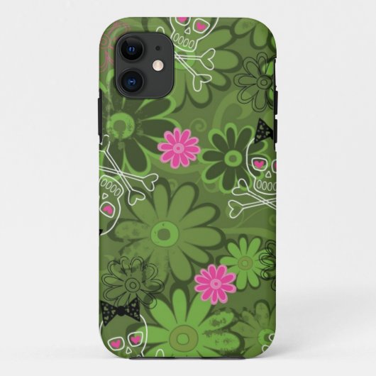 Girly Punkschädel auf Blumen-Camouflagehintergrund Case-Mate iPhone Hülle (Rückseite)