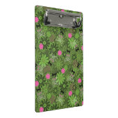 Girly Punkschädel auf Blumen-Camouflagehintergrund Mini Klemmbrett (Schrägansicht)