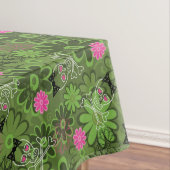 Girly Punkschädel auf Blumen-Camouflagehintergrund Tischdecke (Beispiel)