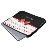 Girly Red und Black Polka Dot hören Bow mit Namen Laptopschutzhülle (Vorne Knopf)