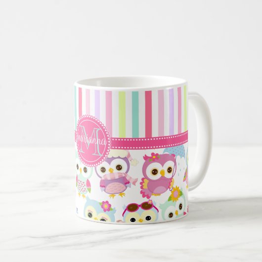 Girly rosa Eulen-niedliches Muster PersCustomize Kaffeetasse (VorderseiteRechts)