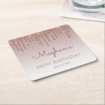 Girly Rose Gold Glitzer Tropfen 30. Geburtstag Par Rechteckiger Pappuntersetzer<br><div class="desc">Diese schicken,  gürlich 30. Geburtstag Party Papier-Untersetzer verfügen über eine funkelnd Rose Gold Imitate Glitzer Tropfen Rand und Rose Gold ombre Hintergrund. Personalisieren Sie sie mit dem Ehrengast in dunkler Rose Handschrift Drehbuch,  mit ihrem Geburtstag und Datum unten in Sans Serif Schriftart.</div>