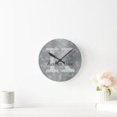 Girly Silver Glitter Sparkle Glam Monogram Name Runde Wanduhr (Zuhause)