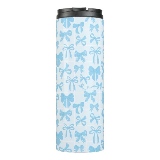 Girly Soft Blue Coquette Bow with Name Thermosbecher (Rückseite)