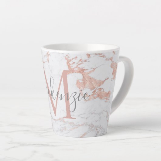 Girly Trendy Rose Gold Foil Marmor Monogram Milchtasse (Rechte Ecke)