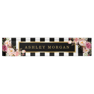 Girly Vintages Blumen mit GoldSchwarz-weißen Namensplakette