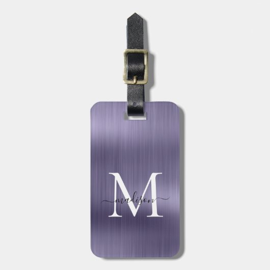 Girly Violet Brushed Metal Script Monogram Glam Gepäckanhänger (Vorderseite vertikal)