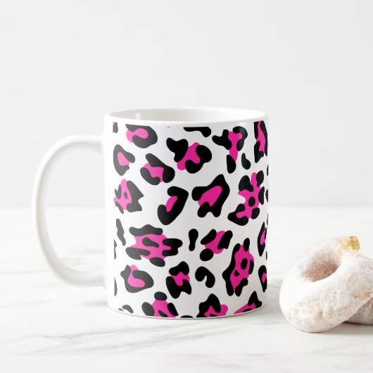 Girly White Black and Hot Pink Leopard Kaffeetasse (Mit Donut)