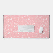 Giro Pastel Pink Abstrakt Terrazzo Muster Schreibtischunterlage (Tastatur & Maus)