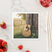 Gitarre an einer Scheune lehnend mit Zitat Serviette (Beispiel)