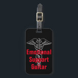 Gitarre "Emotionale Unterstützung" Funny Luggage T Gepäckanhänger<br><div class="desc">Bist du an deiner Gitarre befestigt? Lass der Welt mit diesem lustigen Gepäckanhänger. Dieses Tag hat das Design auf der einen Seite, und auf der anderen Seite eine Folie für Ihren Namen, Ihre Adresse, etc. Ich bezweifle, dass das dir helfen wird, es in einem Flugzeug zu bekommen, aber hey, es...</div>
