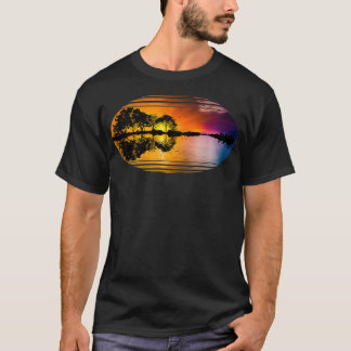 Gitarre Sonnenuntergang Himmel Bäume Stadt See Ref T-Shirt