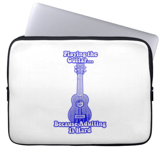 Gitarre spielen, weil Ehebruch schwer ist. Laptopschutzhülle (Vorderseite)