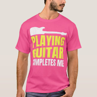 Gitarrist und Gitarrist spielt Gitarre und schließ T-Shirt
