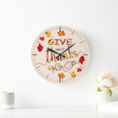 Give Thanks Fall Rustic Thanksgiving Monogram Große Wanduhr (Zuhause)