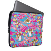 Gizmo | Pink Peace & Liebe Pattern Laptopschutzhülle (Vorne Rechts)