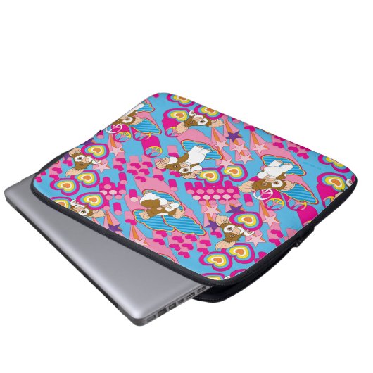 Gizmo | Pink Peace & Liebe Pattern Laptopschutzhülle (Vorne Knopf)