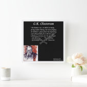 GK Chesterton Square Wall Clock Quadratische Wanduhr (Zuhause)