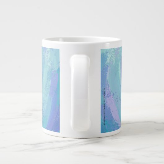 Glacier Blue Monogram Jumbo-Tasse (Rückseite)