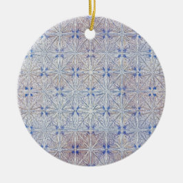 Glacier Lace — Delicate Snowflake Pattern Keramik Ornament