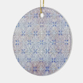 Glacier Lace — Delicate Snowflake Pattern Keramik Ornament (Links)