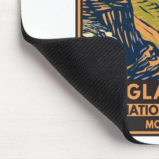 Glacier National Park Auf dem Weg zur Sun Road Mousepad (Ecke)