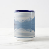 Glacier National Park McDonald Winter Lake Zweifarbige Tasse (Mittel)