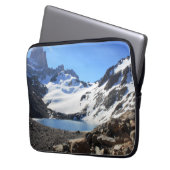 Glacier See-naher Berg Fitz Roy Laptopschutzhülle (Vorderseite Links)