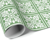 Glade Green Acorn und Leaf Tile Design Geschenkpapier (Rolleneckpunkt)