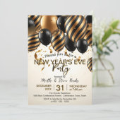 Glam Black Gold Balloons New Year's Eve Party Einladung (Stehend Vorderseite)