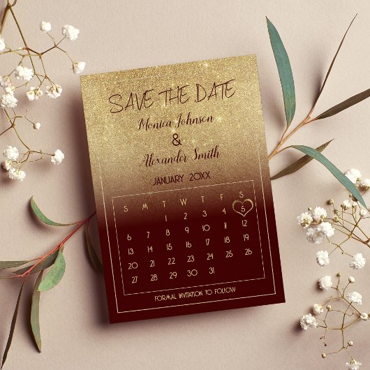 Glam Burgundy Gold Glitzer Calendar Save the Date Ankündigungspostkarte