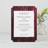 Glam Burgundy Red Glitzy Wedding Einladung (Stehend Vorderseite)