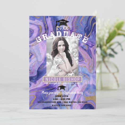 Glam Foto Graduation Party für lila Gold Einladung (Stehend Vorderseite)