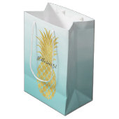Glam Gold Ananas Aqua Mittlere Geschenktüte (Vorderseite Schrägansicht)