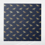 Glam Gold Dragonflies Navy Blue Fliese<br><div class="desc">Navy Blauer Kachel mit goldenen Libellen. Hex-Code für marineblau ist #202A44.</div>