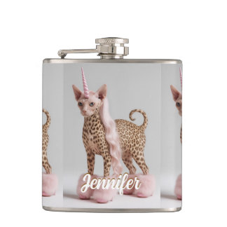 Glam Leoparden Einhorn Katze in rosa Fellabsätzen Flachmann